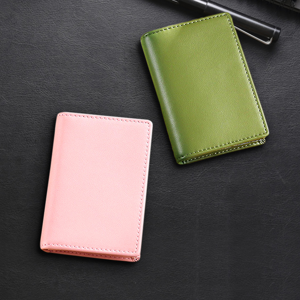 Waterborne PU Leather Magnetic Buckle Card Holder