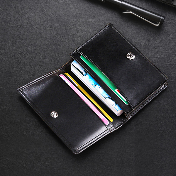 Waterborne PU Leather Magnetic Buckle Card Holder